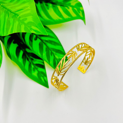 Leaflace Cuff