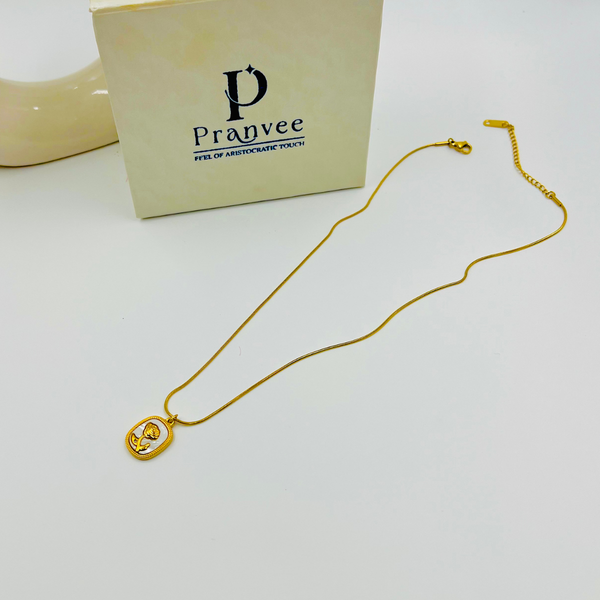 Golden Bloom Necklace