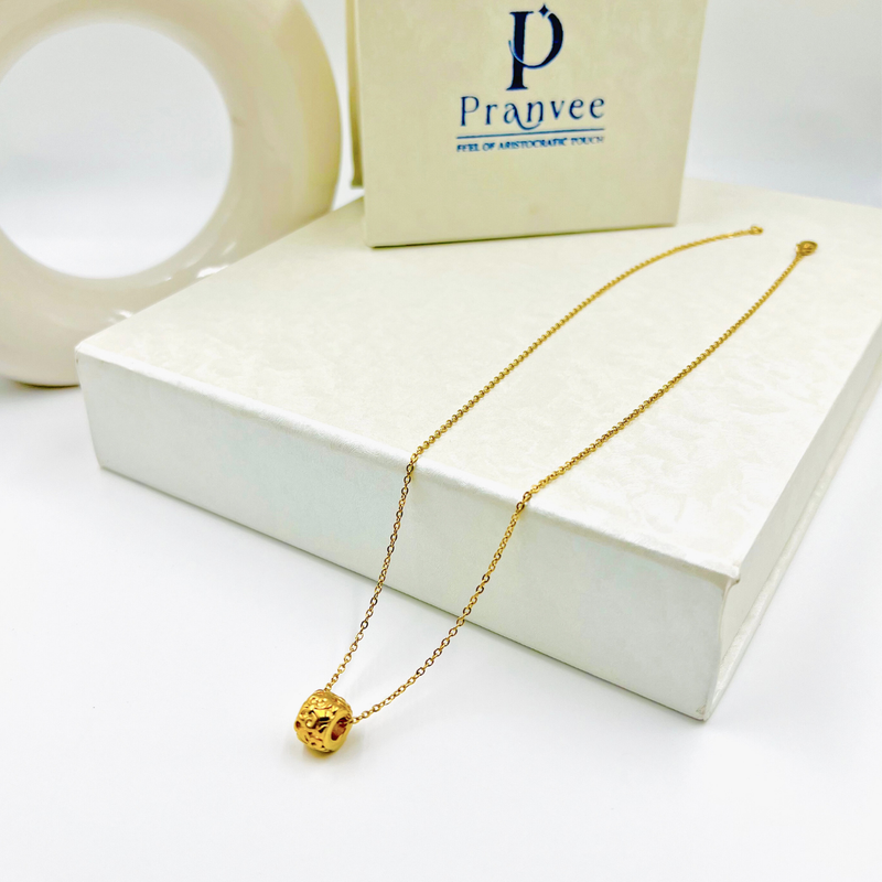 Cylora Charm Necklace